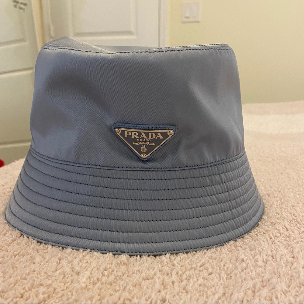$695 EUC Prada Re-Nylon Bucket Hat Cornflower Blue Size M